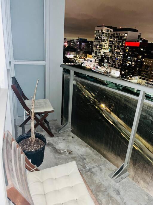 Deluxe Suite Toronto Extérieur photo
