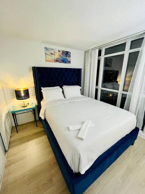 Deluxe Suite Toronto Extérieur photo